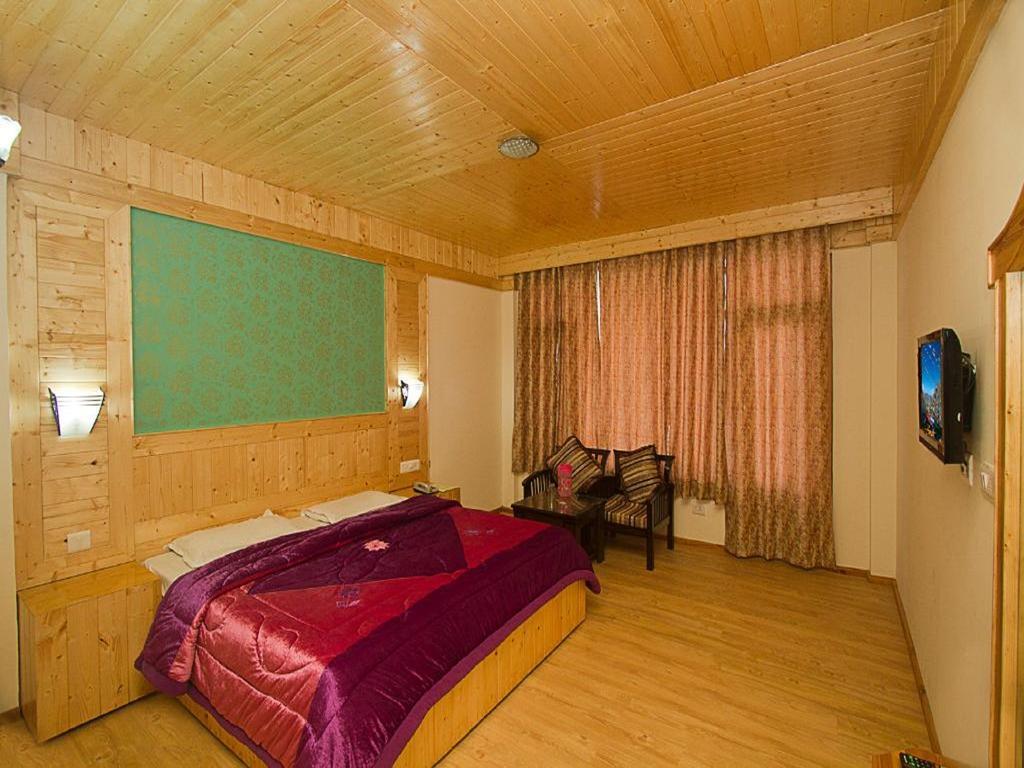 The Grand Welcome Hotel Manāli Quarto foto